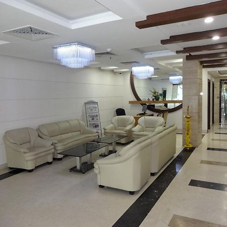 La Hospin Hotel Rājahmundry Szoba fotó
